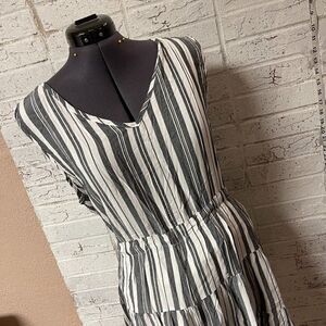 Black White Striped Ruffled Sleeveless Dress Medium